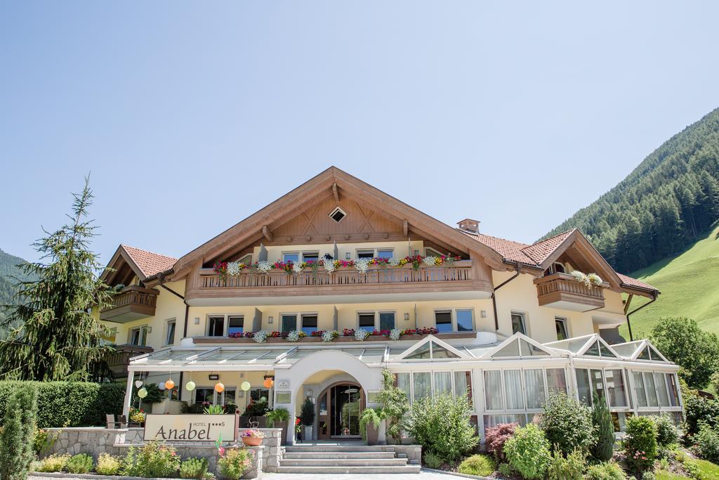 Alpine Life Hotel Anabel Cadipietra Buitenkant foto