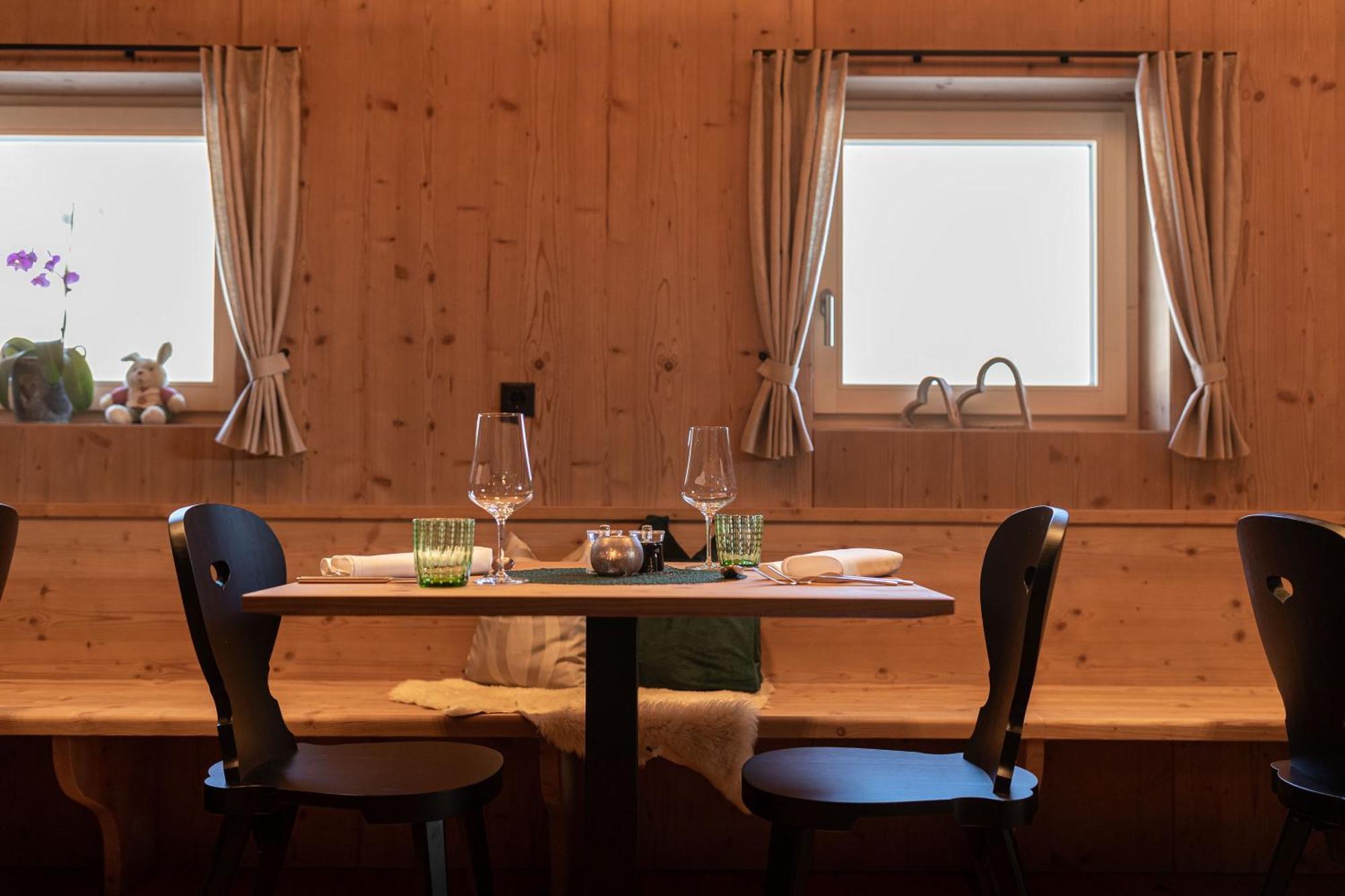 Alpine Life Hotel Anabel Cadipietra Buitenkant foto
