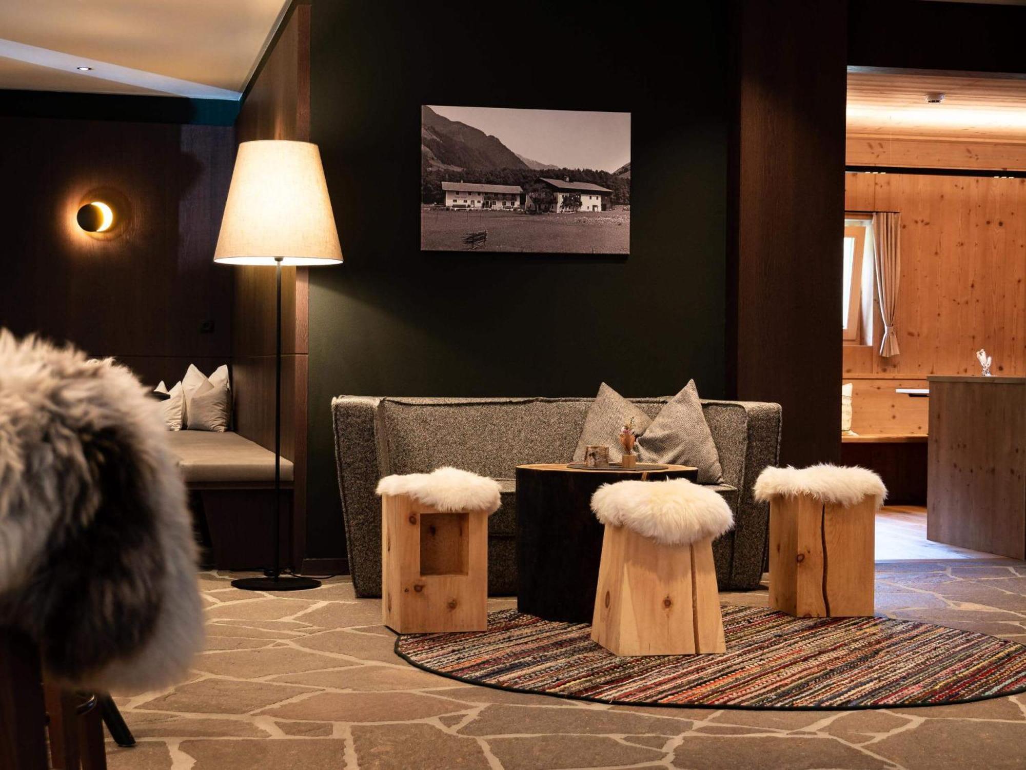 Alpine Life Hotel Anabel Cadipietra Buitenkant foto