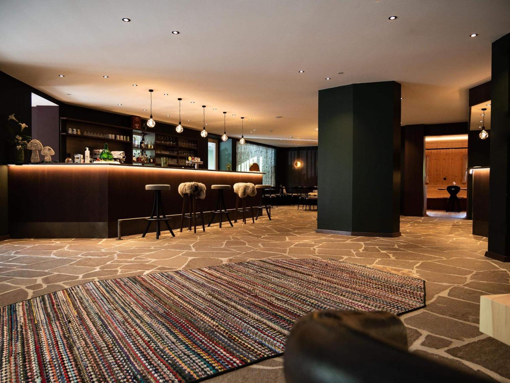 Alpine Life Hotel Anabel Cadipietra Buitenkant foto