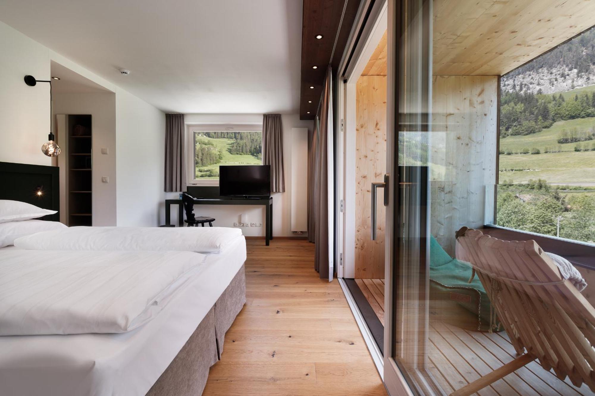 Alpine Life Hotel Anabel Cadipietra Buitenkant foto